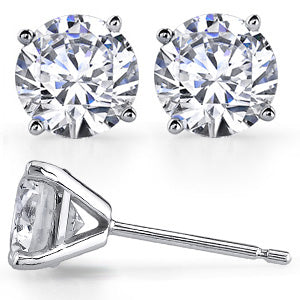 14 Karat White 0.63ct Diamond Stud Earrings
