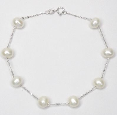 14 Karat White Tin Cup Pearls Bracelet