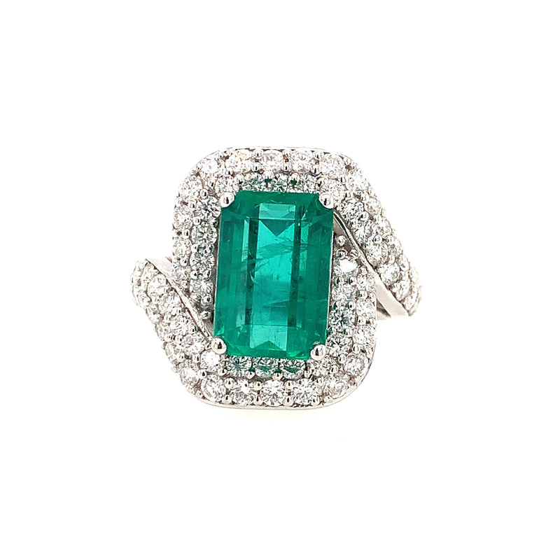 14 Karat White Lady's Halo Gemstone Fasion Ring