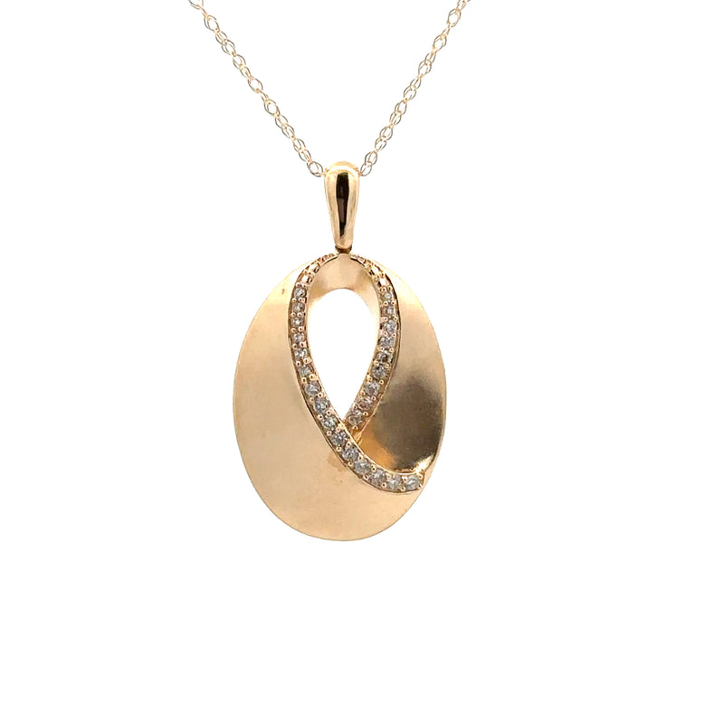 14 Karat Yellow Fashion Diamond Pendant