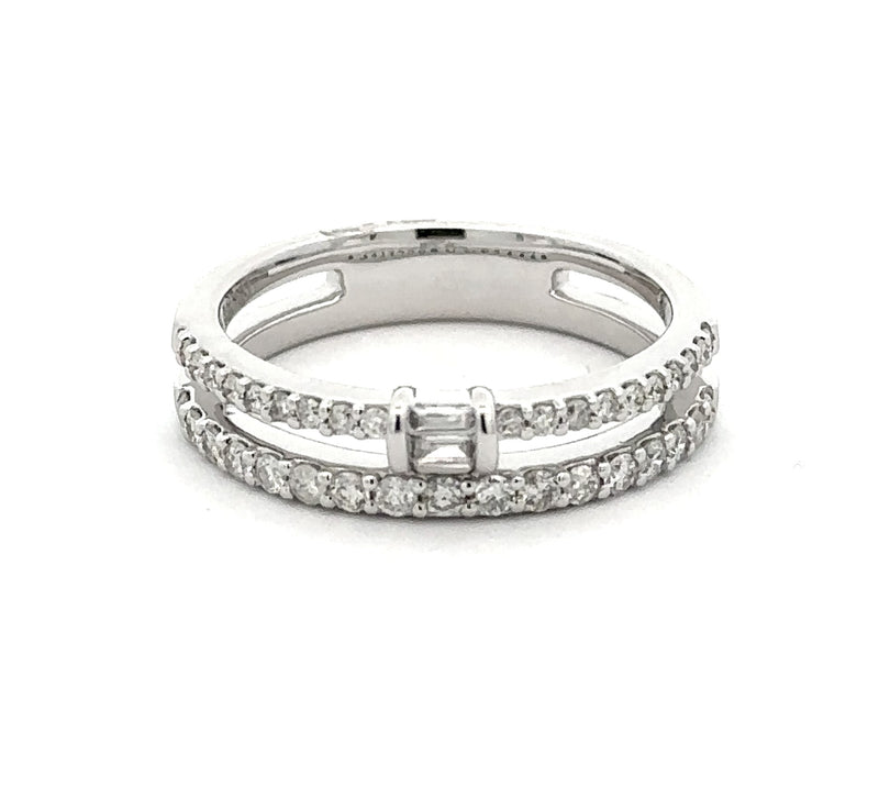 14 Karat White Women's Diamond Fashion Ring