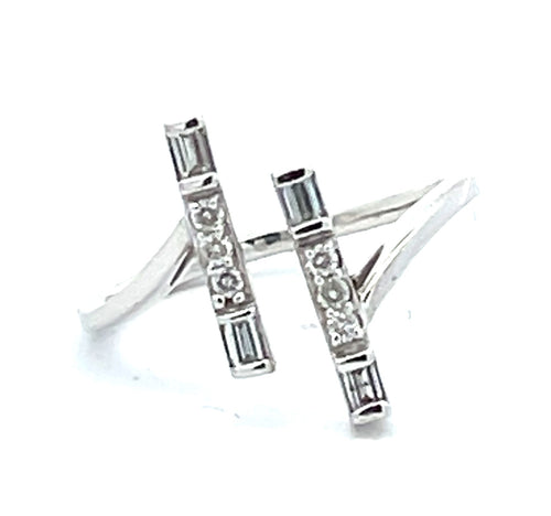 14 Karat White Women's Diamond Fashion Ring - MALAKAN DIAMOND CO.