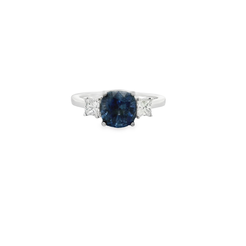 18 Karat White Lady's 3 Stone Gemstone Fasion Ring