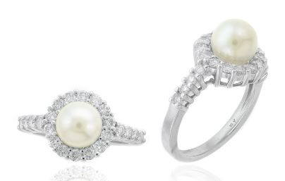 14 Karat White Halo Pearl Ring