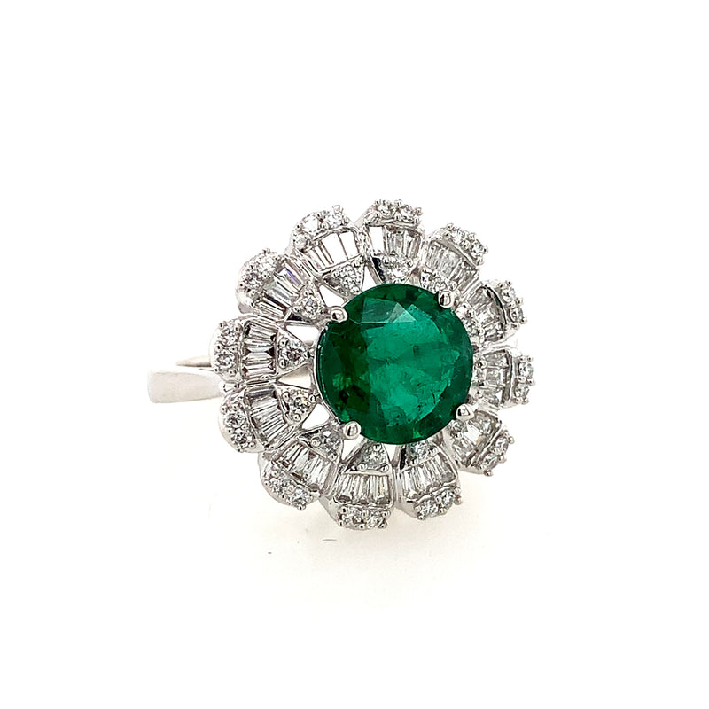 14 Karat White Lady's Flower Gemstone Fasion Ring